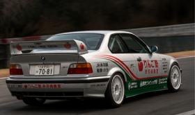 BMWE36デモカー1.png