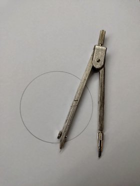 コンパスで作図.JPG